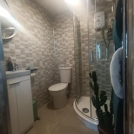 Mount Bolton Loft House *