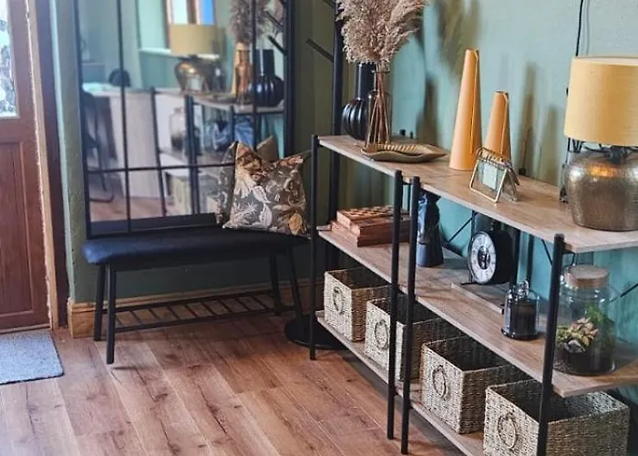 Camping Mount Bolton Loft House *